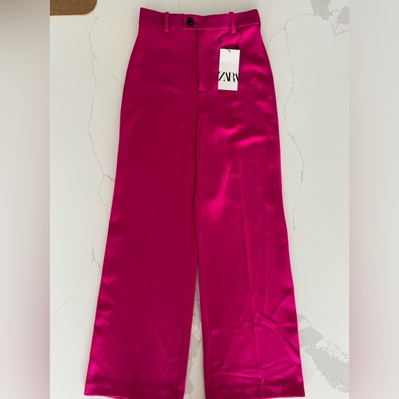 Bright pink Zara Pants! - Picture 4 of 9